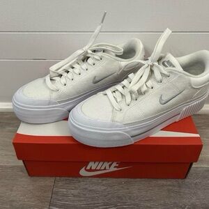 Nike Court Legacy Sneakers white/gray